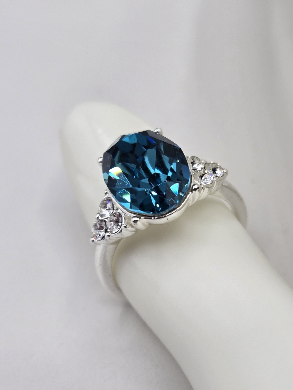 Swarovski Crystal Elements Silver Blue Zircon Sta… - image 5